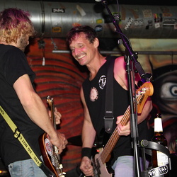 Endich schlechte Musik - BRUTAL BESOFFEN  -DIE SKEPTIKER -AJZ Wermelskirchen 18.04.2026